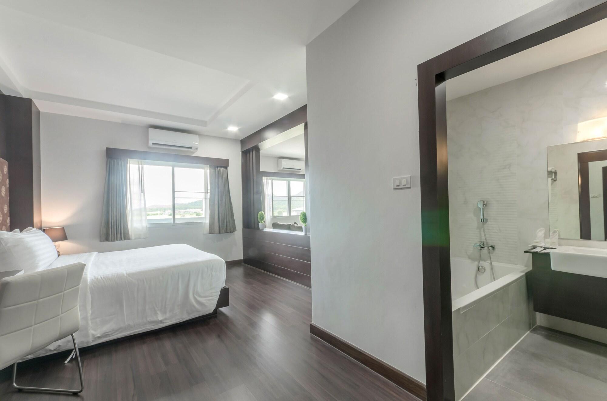 Eastpana Hotel - Sha Extra Plus Si Racha Exterior foto