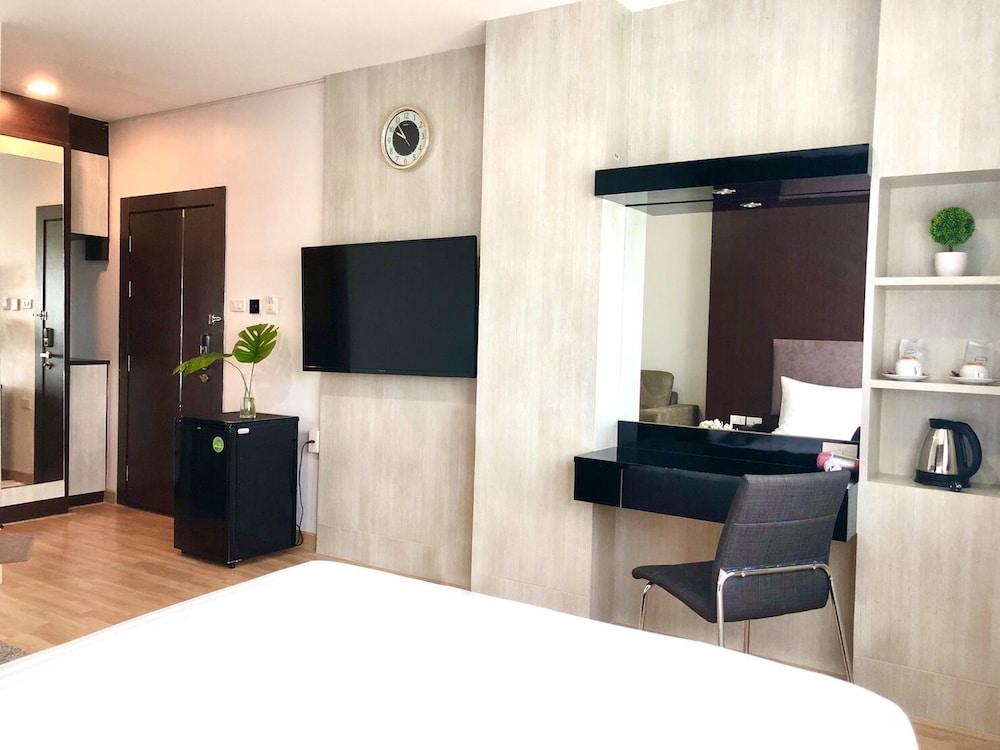 Eastpana Hotel - Sha Extra Plus Si Racha Exterior foto